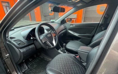 Hyundai Solaris II рестайлинг, 2014 год, 950 000 рублей, 9 фотография