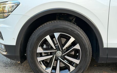 Volkswagen Tiguan II, 2019 год, 3 570 000 рублей, 16 фотография