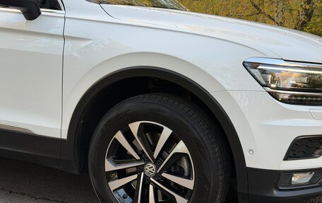 Volkswagen Tiguan II, 2019 год, 3 570 000 рублей, 18 фотография