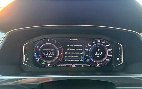 Volkswagen Tiguan II, 2019 год, 3 570 000 рублей, 35 фотография