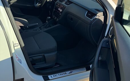 Skoda Octavia, 2018 год, 1 750 000 рублей, 8 фотография