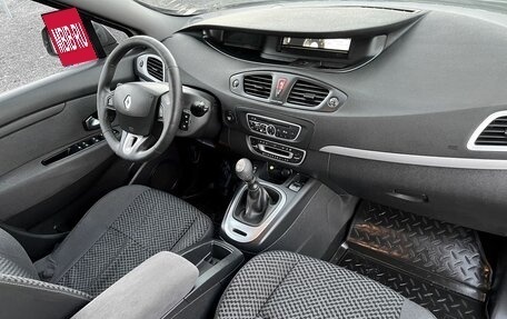 Renault Scenic III, 2011 год, 570 000 рублей, 10 фотография