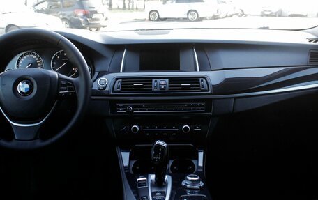 BMW 5 серия, 2016 год, 2 100 000 рублей, 7 фотография