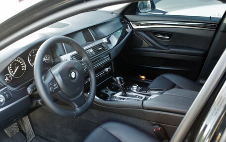 BMW 5 серия, 2016 год, 2 100 000 рублей, 5 фотография