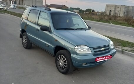 Chevrolet Niva I рестайлинг, 2005 год, 320 000 рублей, 2 фотография