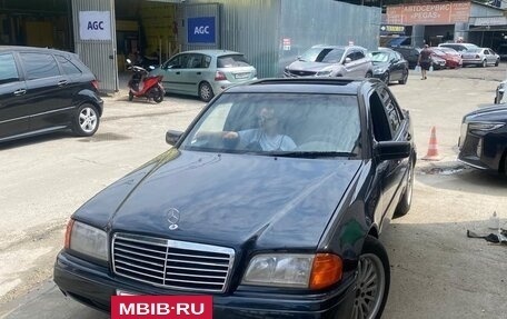 Mercedes-Benz C-Класс, 1997 год, 350 000 рублей, 5 фотография