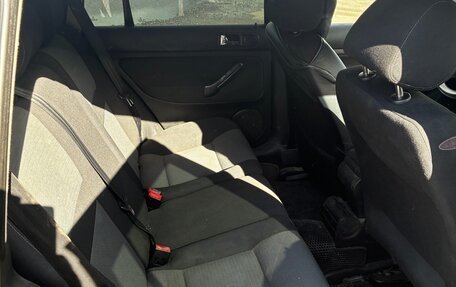 Volkswagen Golf IV, 2005 год, 380 000 рублей, 13 фотография
