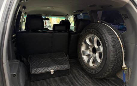 Toyota Land Cruiser Prado 120 рестайлинг, 2006 год, 1 600 000 рублей, 10 фотография