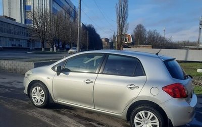 Toyota Auris II, 2007 год, 700 000 рублей, 1 фотография