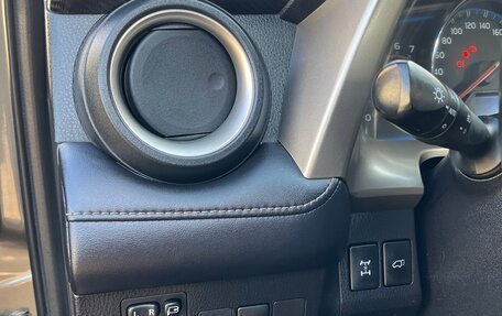 Toyota RAV4, 2013 год, 1 800 000 рублей, 15 фотография