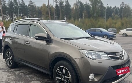 Toyota RAV4, 2013 год, 1 800 000 рублей, 7 фотография