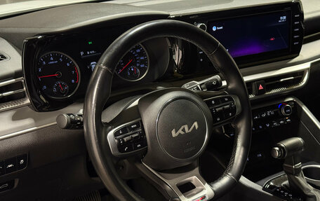 KIA K5, 2021 год, 2 400 000 рублей, 11 фотография