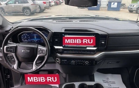 Chevrolet Silverado, 2022 год, 7 868 553 рублей, 3 фотография