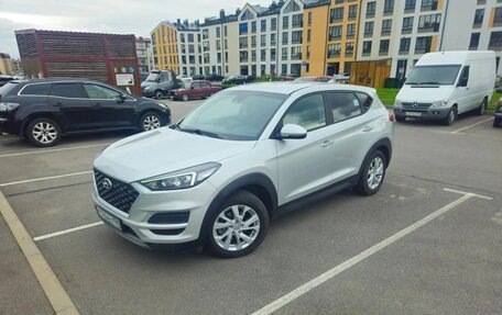 Hyundai Tucson III, 2019 год, 2 500 000 рублей, 3 фотография