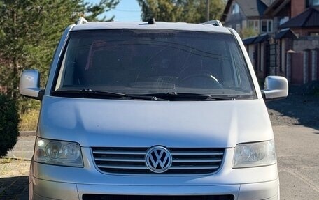 Volkswagen Multivan T5, 2007 год, 970 000 рублей, 2 фотография