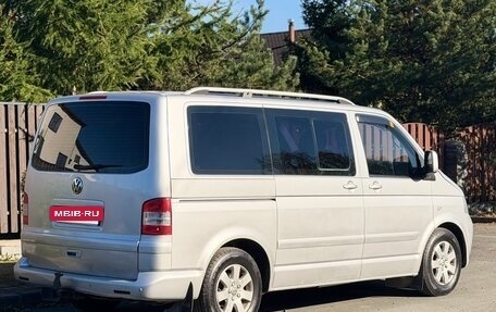 Volkswagen Multivan T5, 2007 год, 970 000 рублей, 10 фотография