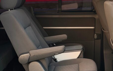 Volkswagen Multivan T5, 2007 год, 970 000 рублей, 21 фотография