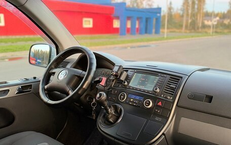Volkswagen Multivan T5, 2007 год, 970 000 рублей, 23 фотография