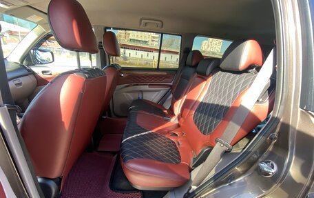 Mitsubishi Pajero Sport II рестайлинг, 2011 год, 2 300 000 рублей, 16 фотография