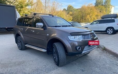 Mitsubishi Pajero Sport II рестайлинг, 2011 год, 2 300 000 рублей, 29 фотография