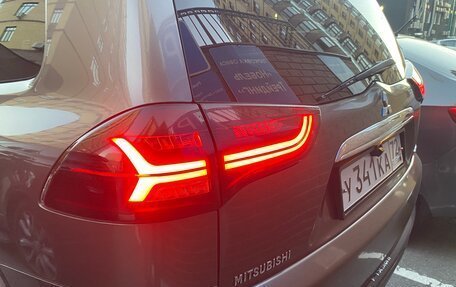 Mitsubishi Pajero Sport II рестайлинг, 2011 год, 2 300 000 рублей, 31 фотография