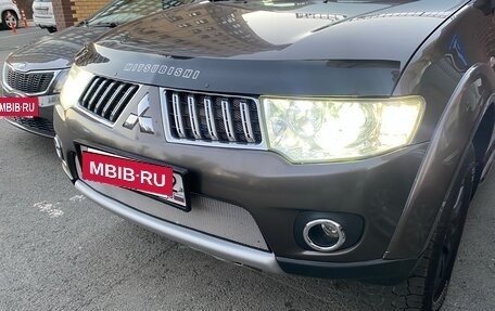 Mitsubishi Pajero Sport II рестайлинг, 2011 год, 2 300 000 рублей, 32 фотография