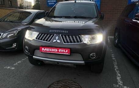 Mitsubishi Pajero Sport II рестайлинг, 2011 год, 2 300 000 рублей, 30 фотография