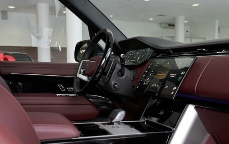 Land Rover Range Rover IV рестайлинг, 2025 год, 22 500 000 рублей, 10 фотография
