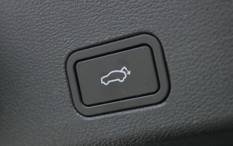 Geely Tugella FY11, 2022 год, 2 650 000 рублей, 33 фотография