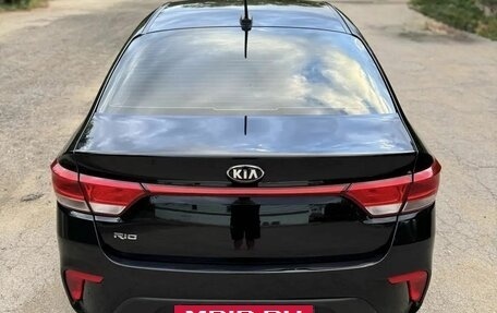 KIA Rio IV, 2019 год, 1 350 000 рублей, 2 фотография