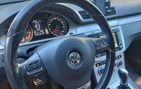 Volkswagen Passat CC I рестайлинг, 2013 год, 1 600 000 рублей, 22 фотография