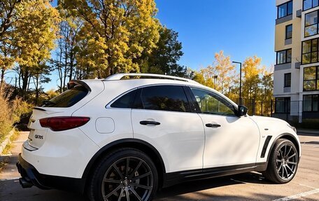Infiniti QX70, 2015 год, 2 700 000 рублей, 3 фотография