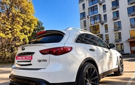 Infiniti QX70, 2015 год, 2 700 000 рублей, 2 фотография