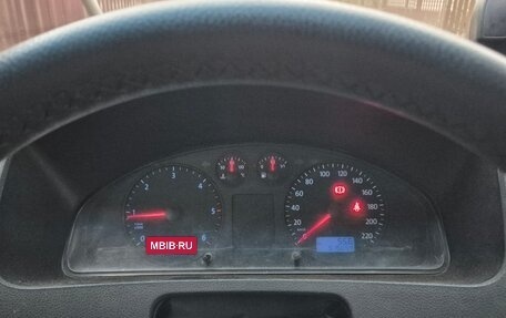 Volkswagen Transporter T5 рестайлинг, 2004 год, 870 000 рублей, 8 фотография
