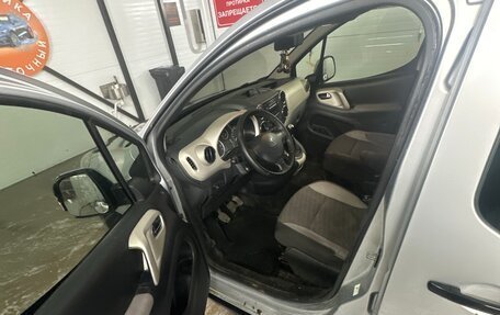 Peugeot Partner II рестайлинг 2, 2012 год, 630 000 рублей, 8 фотография