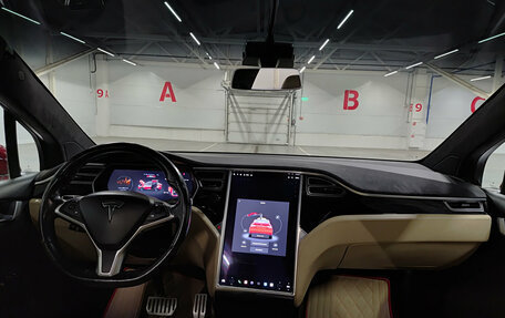 Tesla Model X I, 2016 год, 3 850 000 рублей, 18 фотография