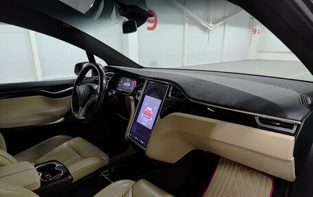 Tesla Model X I, 2016 год, 3 850 000 рублей, 15 фотография