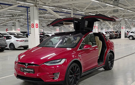 Tesla Model X I, 2016 год, 3 850 000 рублей, 28 фотография