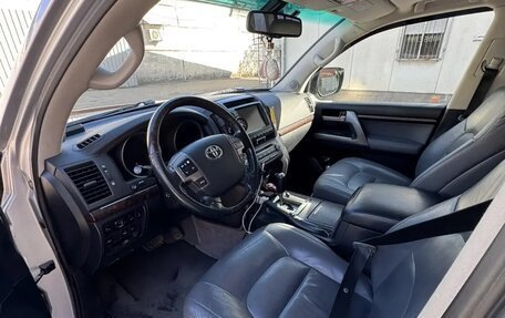 Toyota Land Cruiser 200, 2010 год, 2 900 000 рублей, 5 фотография