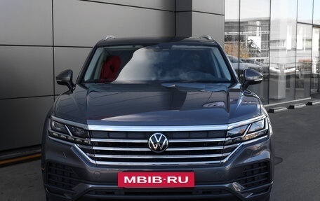 Volkswagen Touareg III, 2021 год, 7 490 000 рублей, 2 фотография