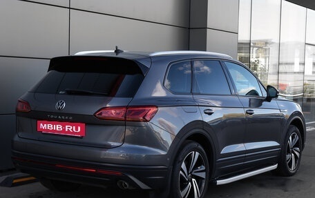 Volkswagen Touareg III, 2021 год, 7 490 000 рублей, 5 фотография