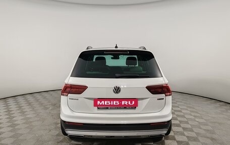 Volkswagen Tiguan II, 2020 год, 2 750 000 рублей, 6 фотография