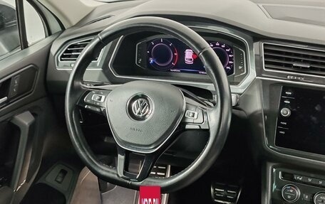Volkswagen Tiguan II, 2020 год, 2 750 000 рублей, 21 фотография