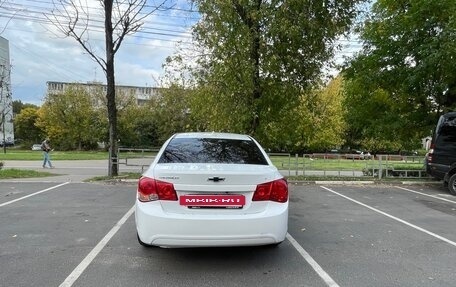 Chevrolet Cruze II, 2011 год, 439 999 рублей, 10 фотография