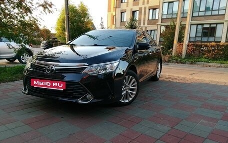 Toyota Camry, 2014 год, 1 790 000 рублей, 2 фотография