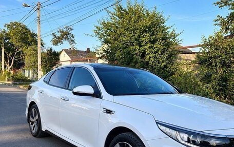 KIA Optima IV, 2016 год, 1 650 000 рублей, 2 фотография