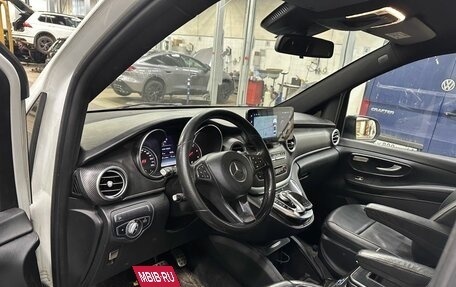 Mercedes-Benz V-Класс, 2018 год, 3 199 000 рублей, 5 фотография