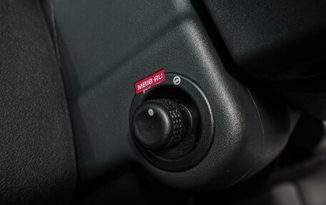 Land Rover Discovery IV, 2012 год, 1 899 000 рублей, 19 фотография