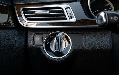 Mercedes-Benz E-Класс, 2014 год, 2 175 000 рублей, 21 фотография