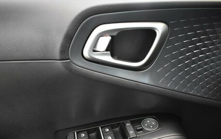KIA Soul III, 2022 год, 2 220 000 рублей, 13 фотография